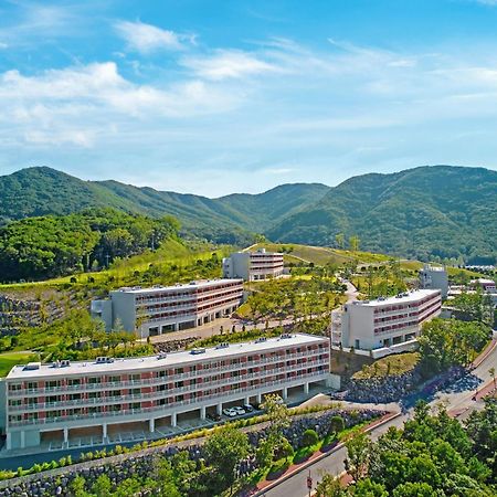 Belle Fore Resort Jeungpyeong Exteriör bild