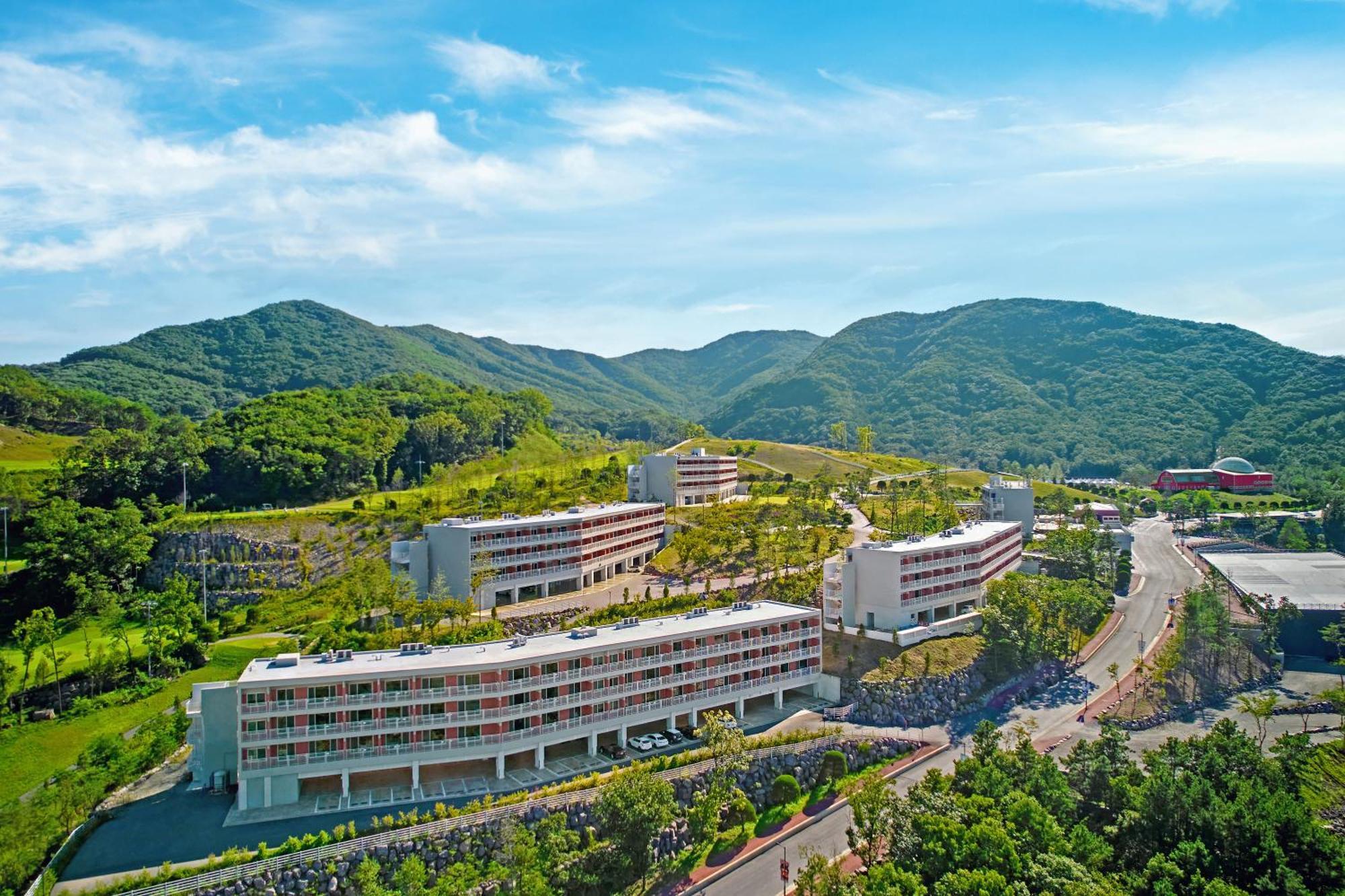 Belle Fore Resort Jeungpyeong Exteriör bild